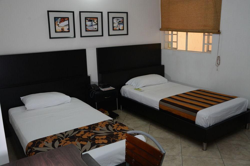 Hotel Quinta Avenida Cúcuta Zewnętrze zdjęcie