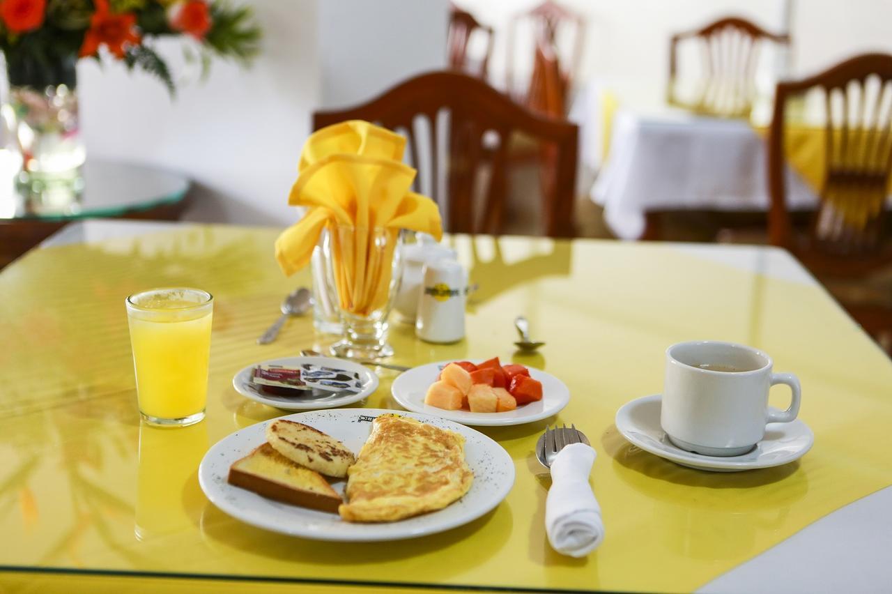 Hotel Quinta Avenida Cúcuta Zewnętrze zdjęcie