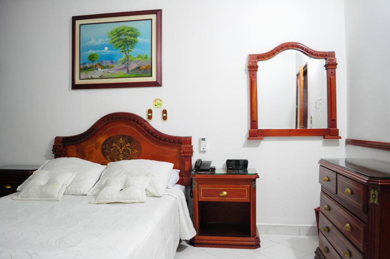 Hotel Quinta Avenida Cúcuta Zewnętrze zdjęcie