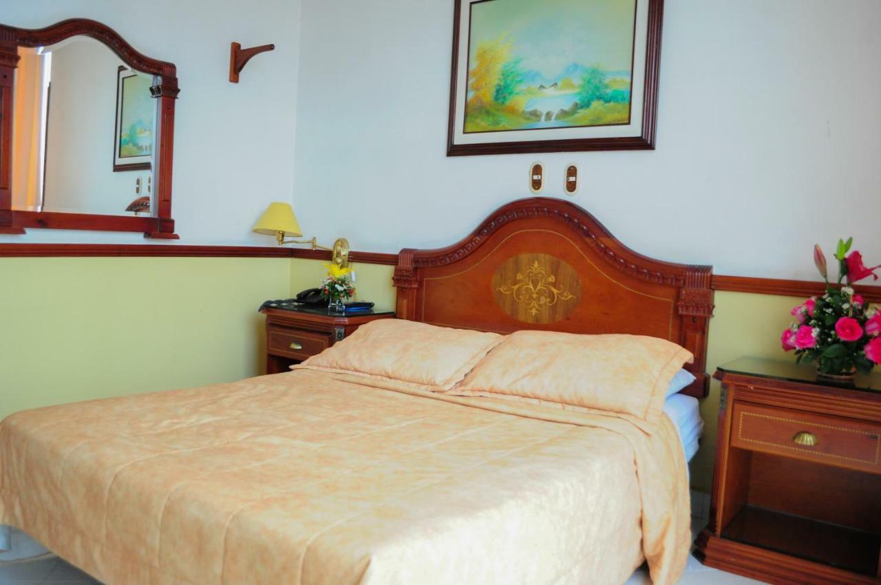 Hotel Quinta Avenida Cúcuta Zewnętrze zdjęcie
